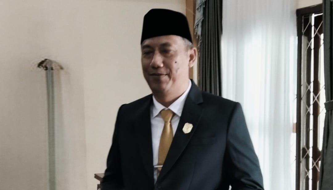 Antrean BBM Tak Kunjung Reda, DPRD Kobar Tagih Tindakan Tegas BPH Migas