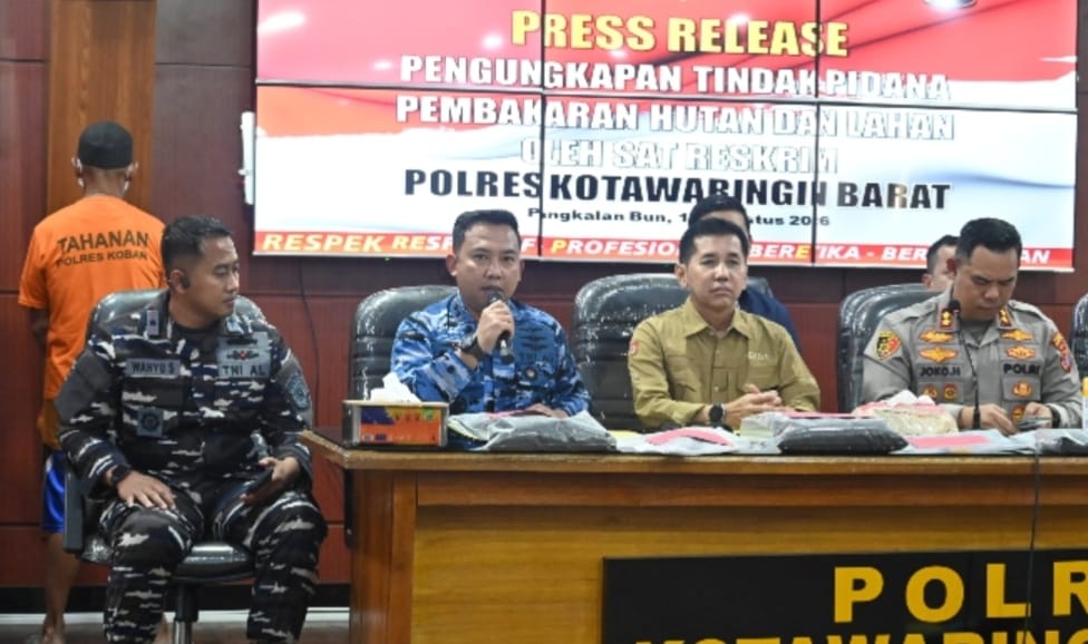 Danlanud Iskandar: Empat Penerbangan Tertunda, Asap Karhutla Ancam Ekonomi Kobar