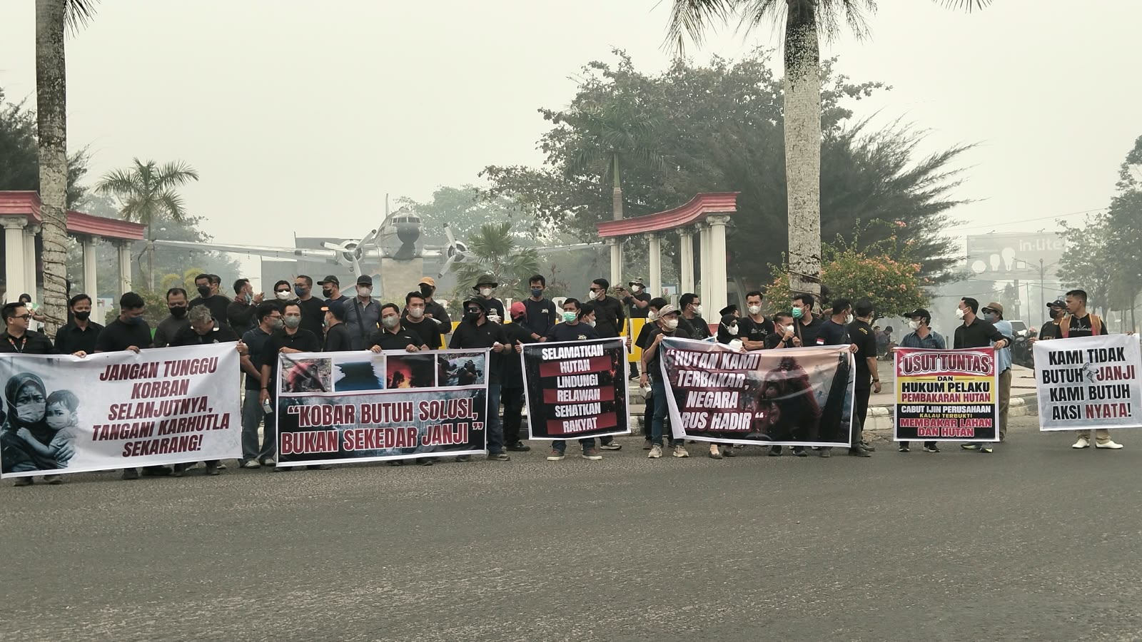 Empat Bulan Dilanda Karhutla, Warga dari 15 Desa di Kobar Tagih Kehadiran Negara