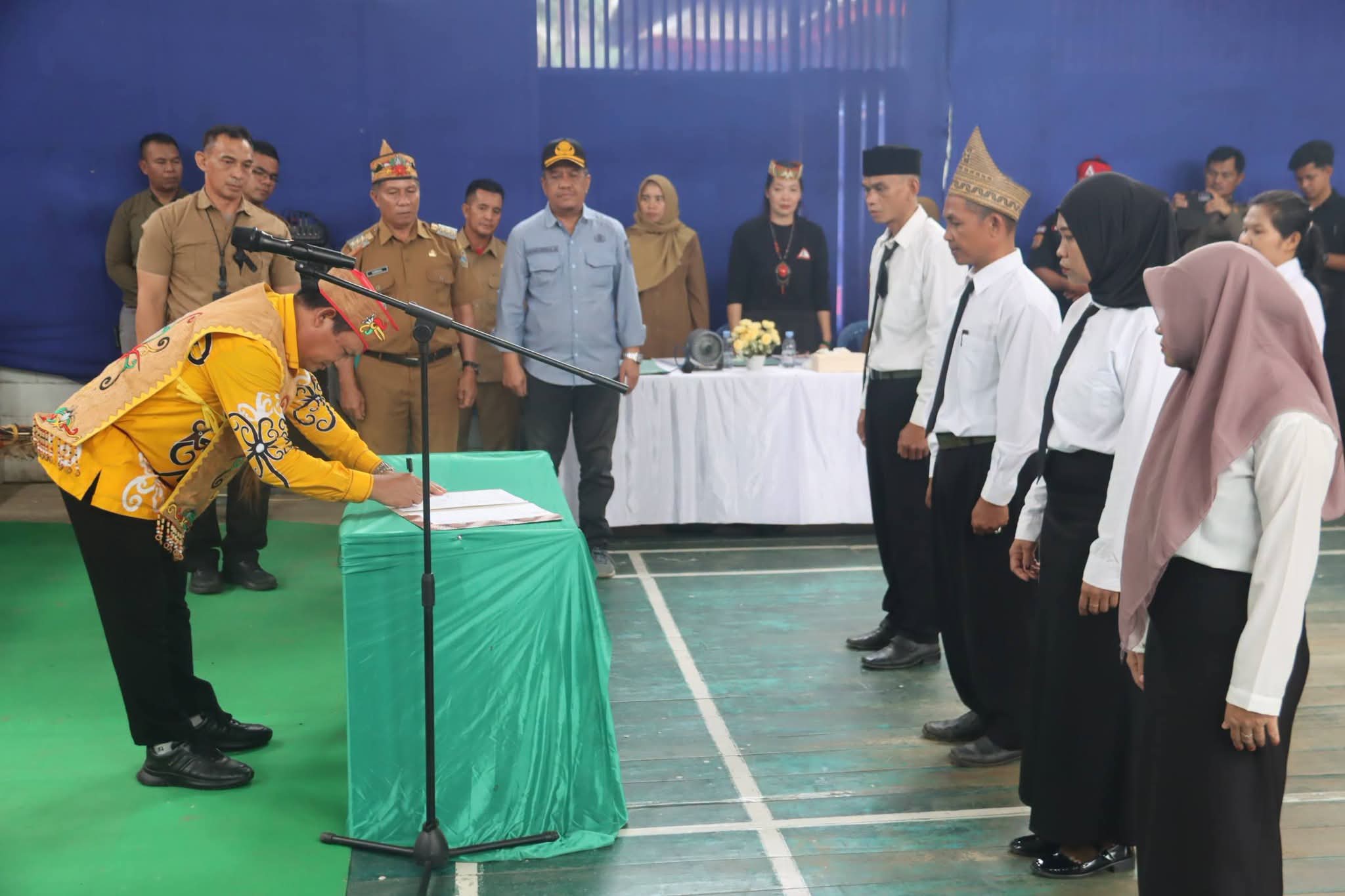 Pelantikan PAW BPD Seruyan Hulu, Bupati Tekankan Amanah dan Integritas